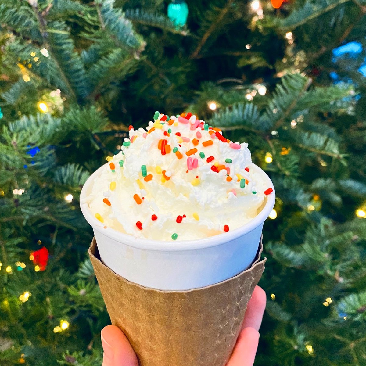 Plans today: adding extra whipped cream to our homemade hot chocolate ☕️ #hotchocolate #ringdingbar #cozy