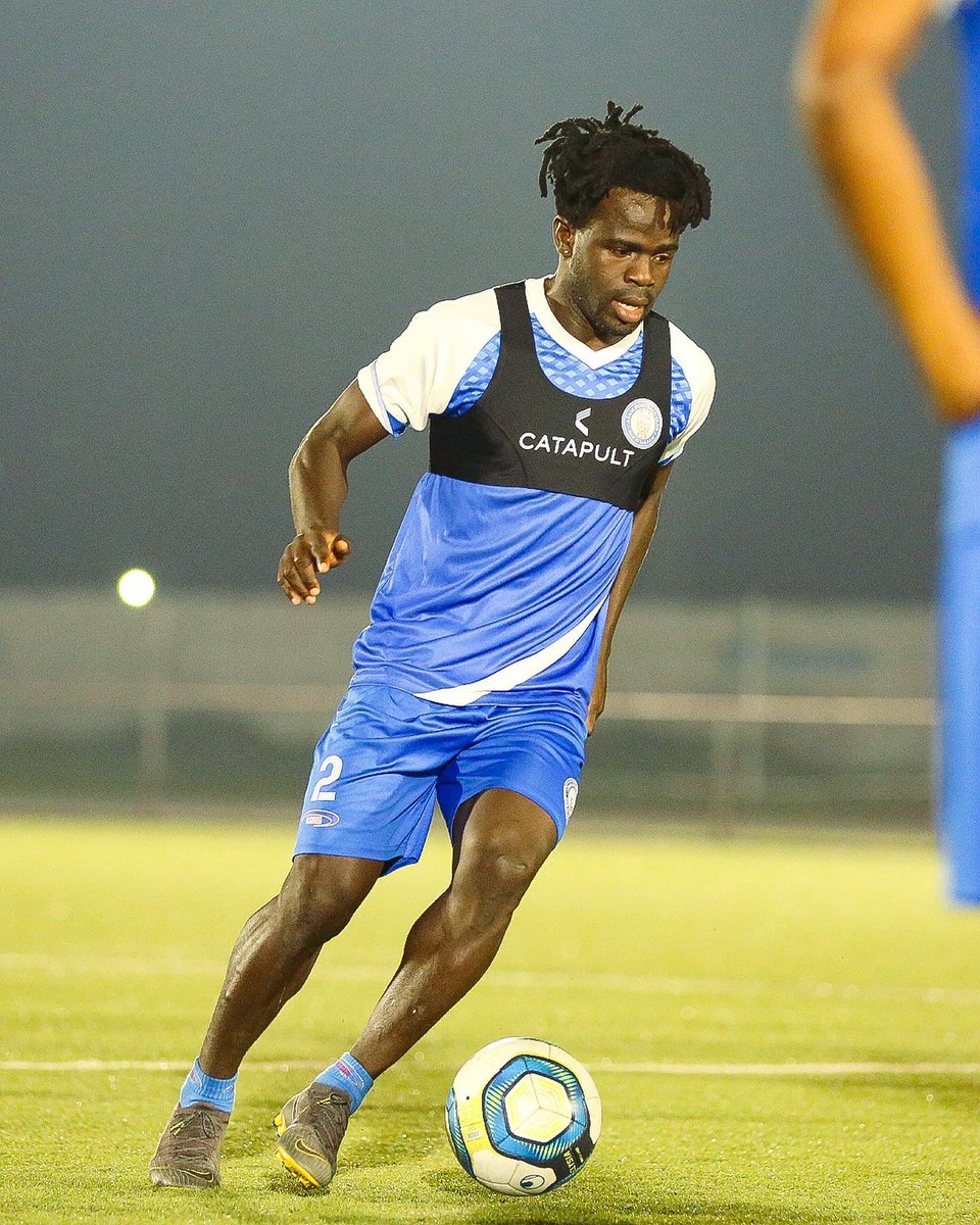 azamfc's tweet photo. #LastTrainingUnderway Tupo tayari kwa vita ya kesho Ijumaa dhidi ya Kagera Sugar, baada ya vijana kumaliza salama mazoezi ya mwisho usiku huu.

@Yusufbakhresa @AbdukarimAmin 

#weareazamfc #timuborabidhaabora https://t.co/CgWxRsBwz3