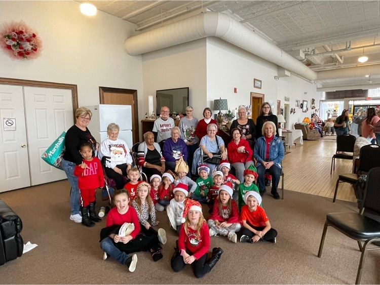BellaireSD's tweet photo. Our wonderful Kdg. students brought Christmas joy to the residents of the Carnes Senior Center. During their visit, they did caroling, crafts, and had lunch. Everyone had an amazing time. https://t.co/9aWUl90o5B