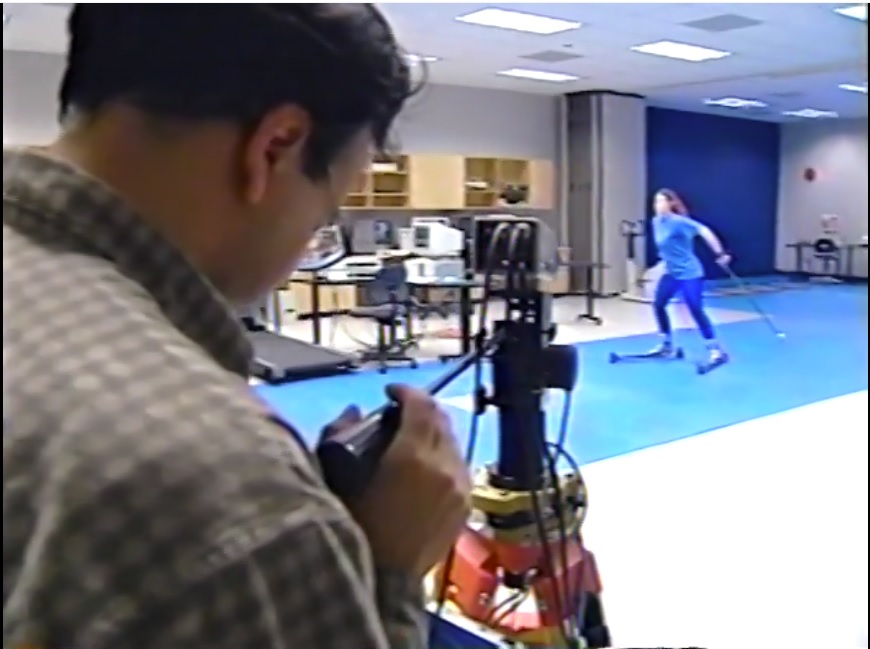 Celebrate the winter weather by learning more about cross country ski athletic training with Lakehead's School of Kinesiology, circa 1999! 

youtube.com/watch?v=zuc1-f…