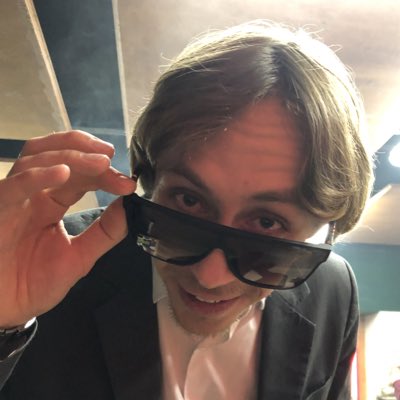 pasport1990's tweet photo. #НовыйАватар https://t.co/Tj5PDJzXEq