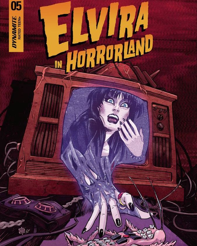 Elvira in Horrorland #5 cover C by Silvia Califano View full cover here & follow: comicalopinions.com/elvira-in-horr… #Elvira #Dynamite #horrorcomics #spoof #comicalopinions #comics #comicreview #comicbookreview #comicart #coverart #comiccover @dynamitecomics @therealelvira @calisilvia