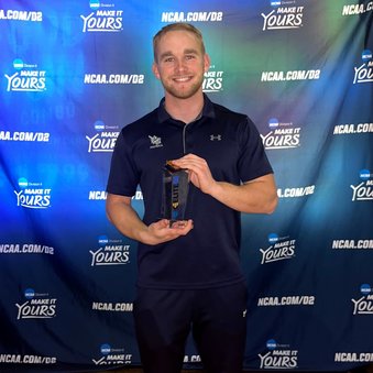 📚 3.98
🧪 chemical engineering
 🏈 <a href="/MinesFootball/">Mines Football</a> 

Congratulations to Ben Fuchs on winning the 2022 #Elite90 award for <a href="/NCAADII/">NCAA Division II</a>  football!

#D2FB