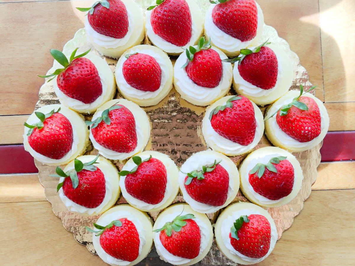 7ate9 Bakery tweet media