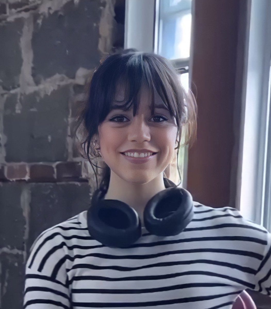 wenclair stan 1. on Twitter "Here we can see two girlfriends in love