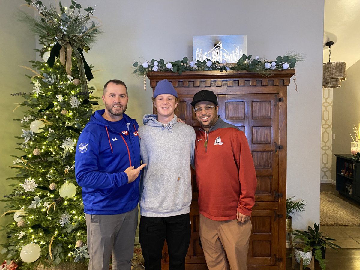 Luke Jacobs tweet media