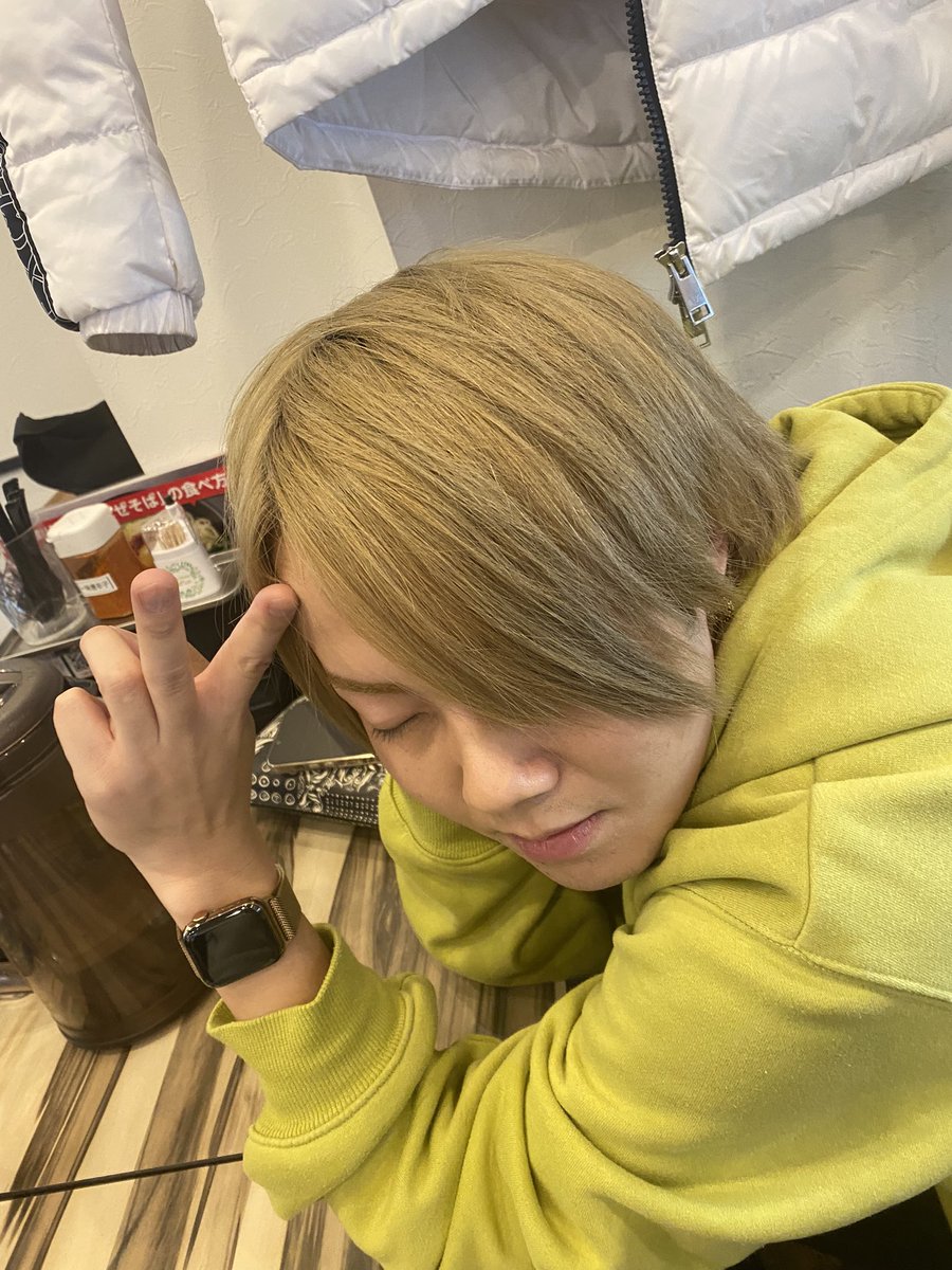9tqnqN's tweet photo. なつきさん正気ですか🤔 https://t.co/VcxWYiLWl9