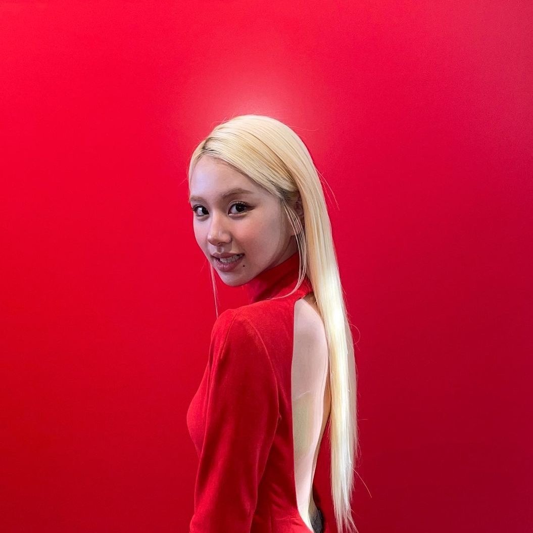 🎄🎊 tweet media