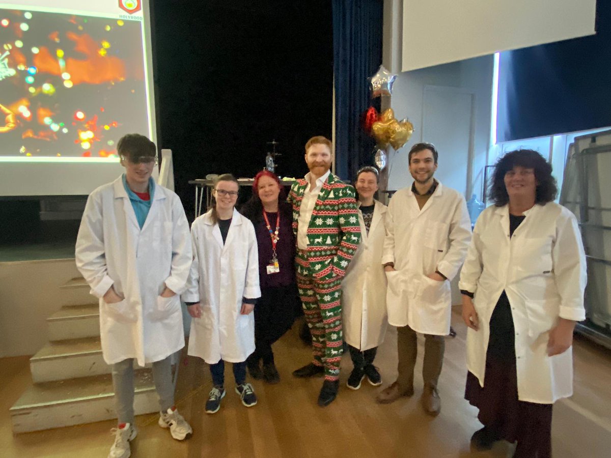 Holyrood6thForm's tweet photo. Well done Isla and Isaac for supporting the Science department with their Christmas lecture for Year 7! https://t.co/vYJIr1Vnvn