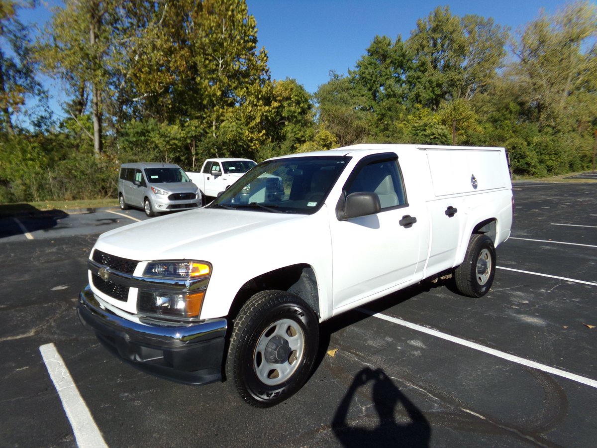 countyautostl's tweet photo. 2011 Chevy Colorado 4x2 pick-up truck with 94K miles. It has a 5 cylinder engine with a contractor commercial topper. Great work truck! $12,999 #mechanicstruck #servicetruck #worktruck #commercialtruck #fleettruck #commercialtopper https://t.co/o86XS7qRHt