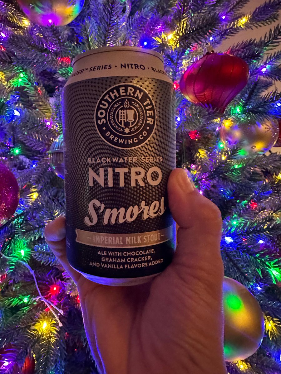 runeatdrinkpod's tweet photo. I forgot to post the festive brews we will be enjoying tonight. Here they are courtesy @fmbrew &amp; @southerntier 
.
#live #chat #thursday #runeatdrink  #runwalkrun #runeatdrinkpodcast #podcaster #podcasters #runcationnation  #runcationnation #beerchat #craftbeer https://t.co/NfjXQ8Jpmj