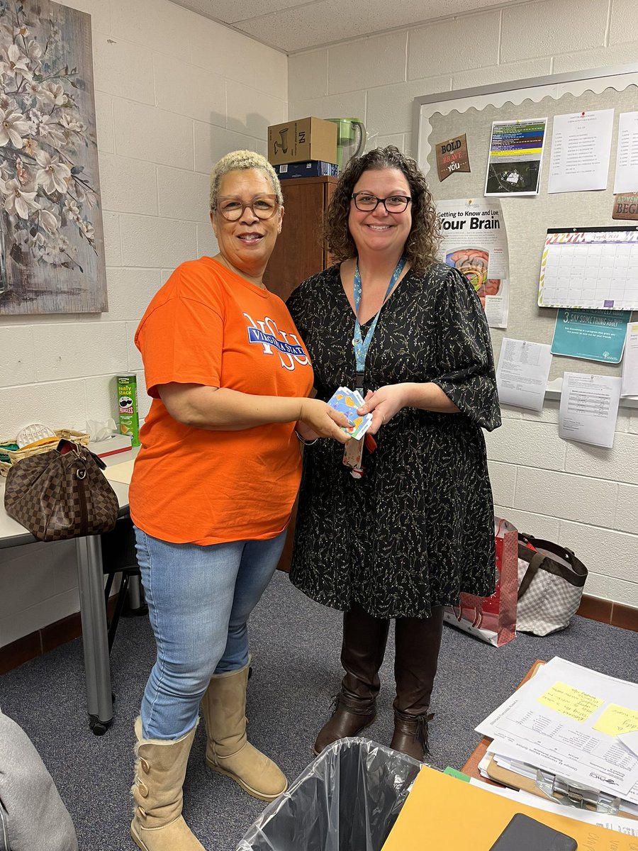 Thank you to the Northern Virginia Chapter, VA State University Alumni Assoc. for partnering with Hampton! We appreciate your contribution to our community!