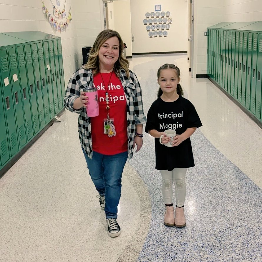 Mrs. Sagert tweet media