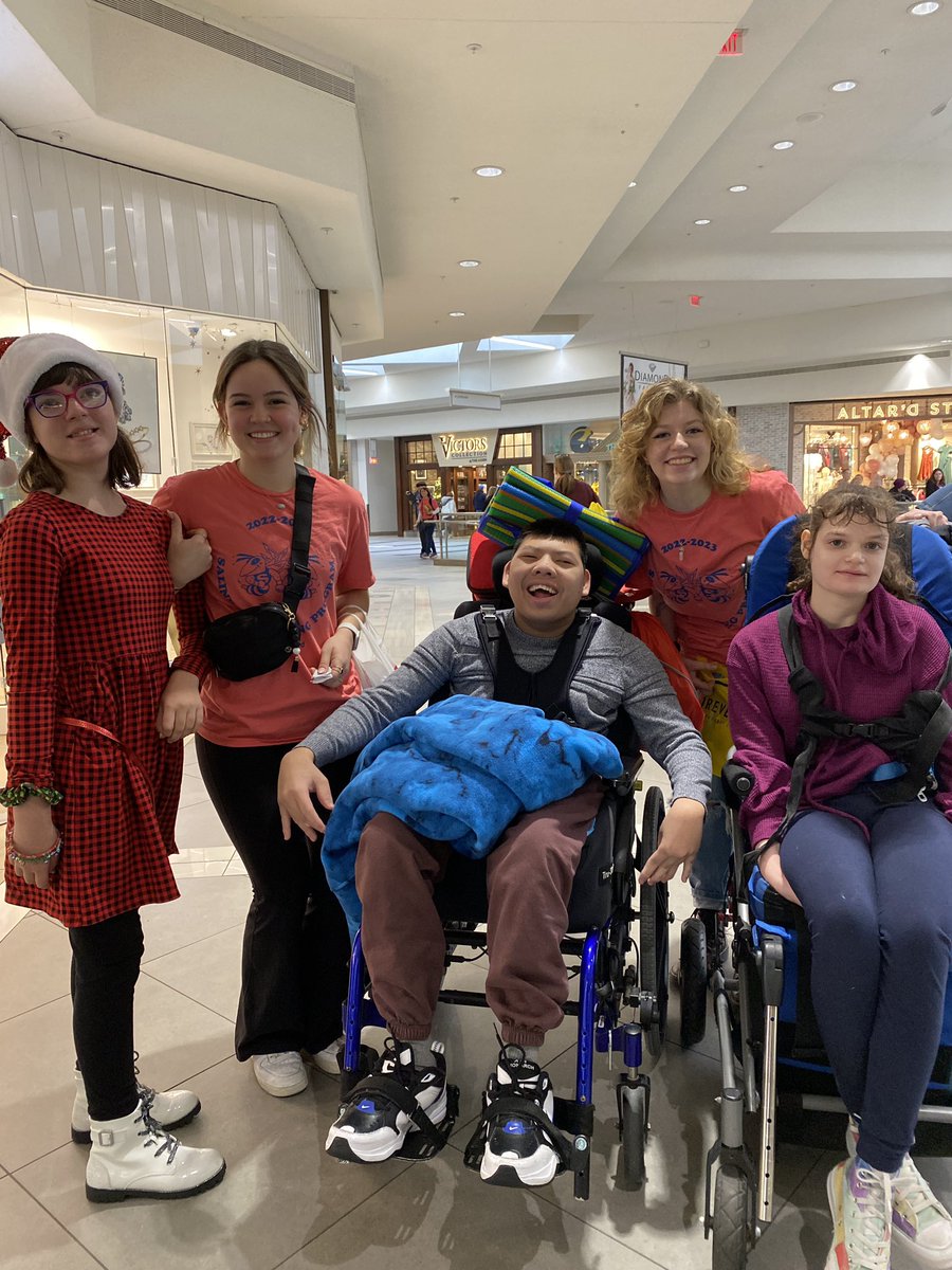 Abby Sievers tweet media