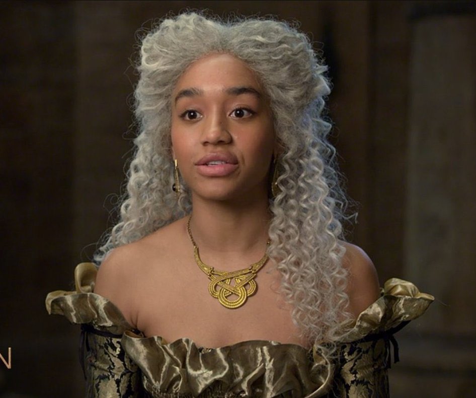 daniela on Twitter: "RT @padmeidala: STAR WARS CAST SAVANNAH STEYN!"