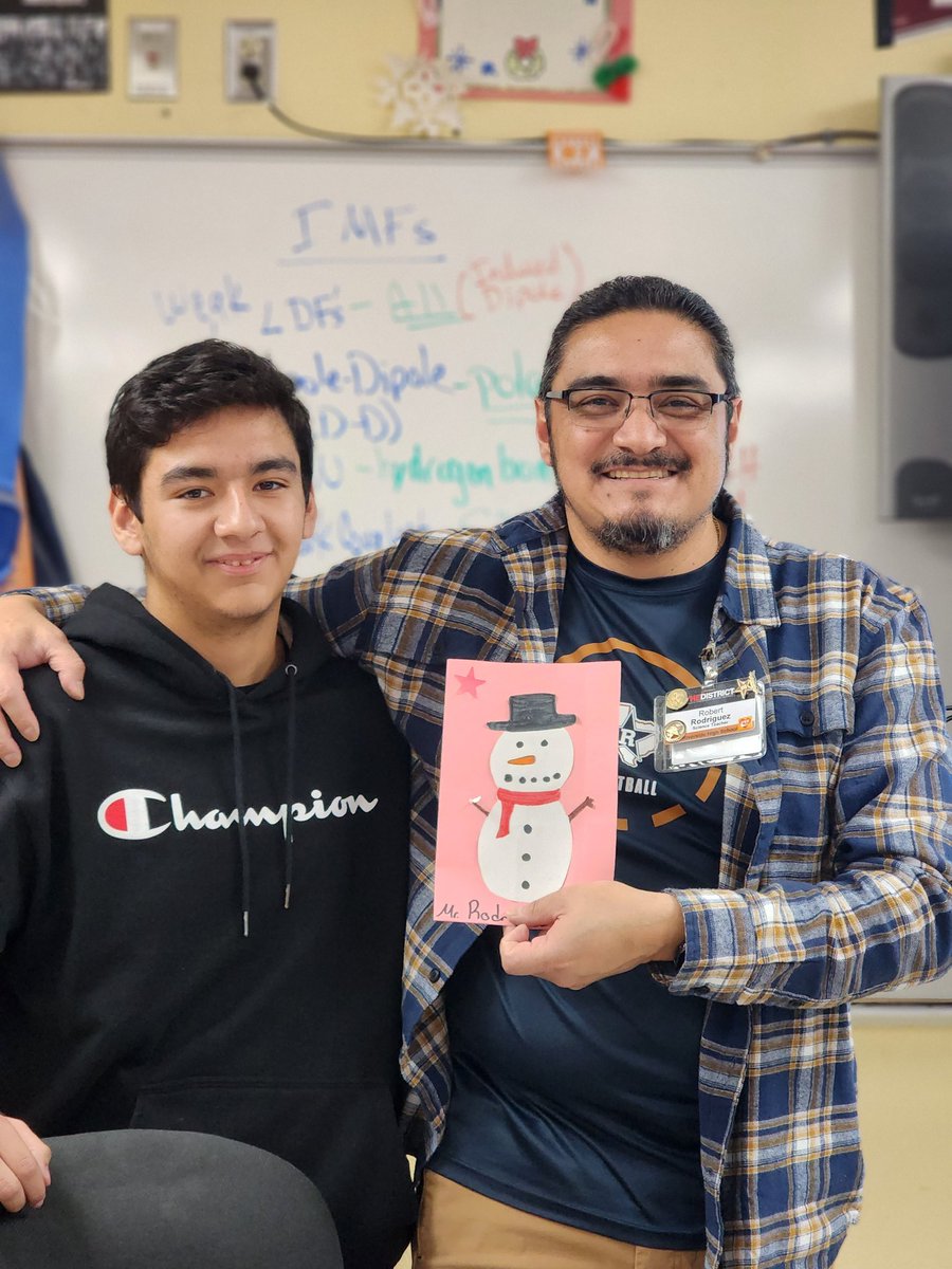 Rdgz_Rob's tweet photo. Thank you my Secret STUCO member for my wonderful cards I've been receiving throughout 1st semester! They are a great pick me up when I need it! #riverside4ever https://t.co/qFOtzEqALE
