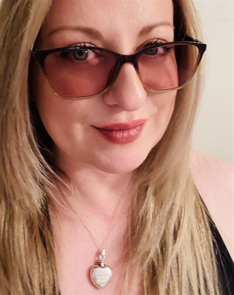 AxonOptics's tweet image. ⭐ ⭐ ⭐ ⭐️ ⭐️    

"My Jura glasses arrived today and I’ve been wearing them all day without them moving. I am so pleased I’ve just bought these in black. Highly recommended. I love them! Thanks Axon!"

Thanks Carole!

#AxonOptics #MigraineGlasses