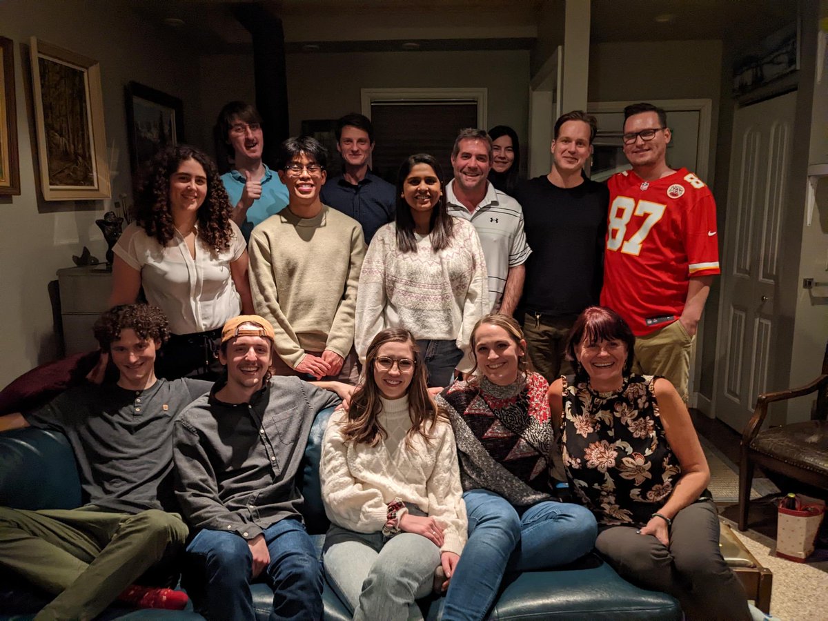 neurophy's tweet image. The Thompson and Lohman lab”s holiday gathering! Great fun was had.