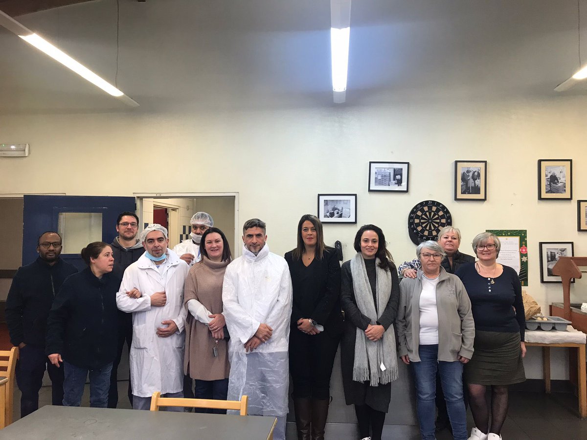 soniabakhti's tweet photo. Objectif atteint 💪👌🏼
🔵 35% Bio pour nos enfants et nos seniors
🔵 Obtenir la certification Ecocert en cuisine
🔵 Retour des enquêtes de satisfaction 61% de plats très consommés par les scolaires
🔵 augmentation #pouvoir d’achat des agents
#engagementstenus https://t.co/crPMNm1B5E