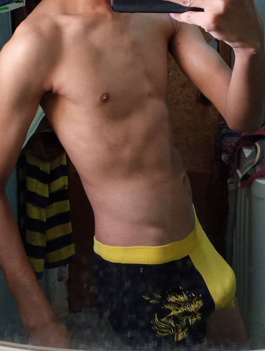 dreamguy2789's tweet photo. post workout sex mode>> https://t.co/qjNQdyoDxj