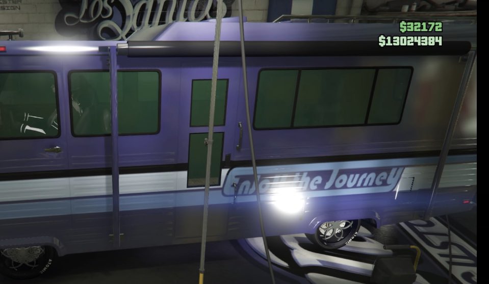 Skyze3345's tweet photo. 4 véhicule du nouveau dlc modder dispo en don [PS4] https://t.co/AUWTCgkApX