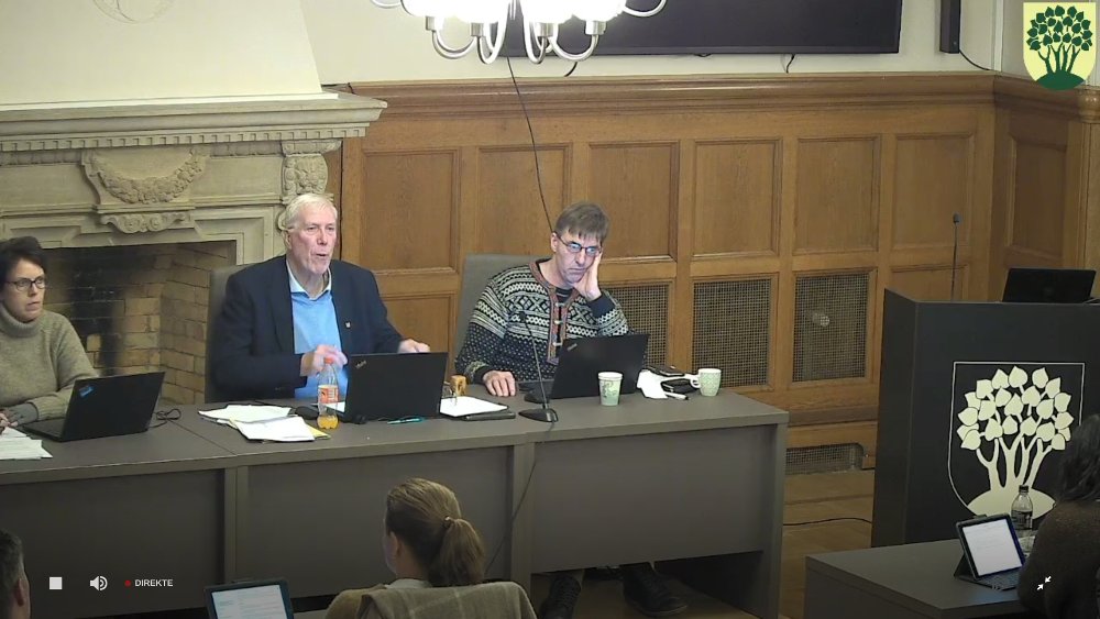 SupportS2pu's tweet photo. The municipal council in #Farsund recognize #Holodomor as a #genocide

https://t.co/IsN6fgTpwE

#s2pu https://t.co/rY41I7Ldf5