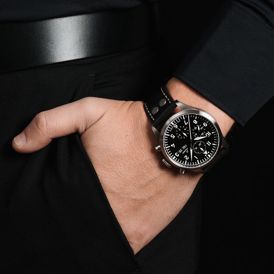 Legendoftimecom's tweet image. Great new watches are now available in our Chicago watch store! Check out Laco Chronograph Automatic in stainless steel. #legendoftime #chicago #giftforhim #menswatch #watchstore #laco #germanwatch