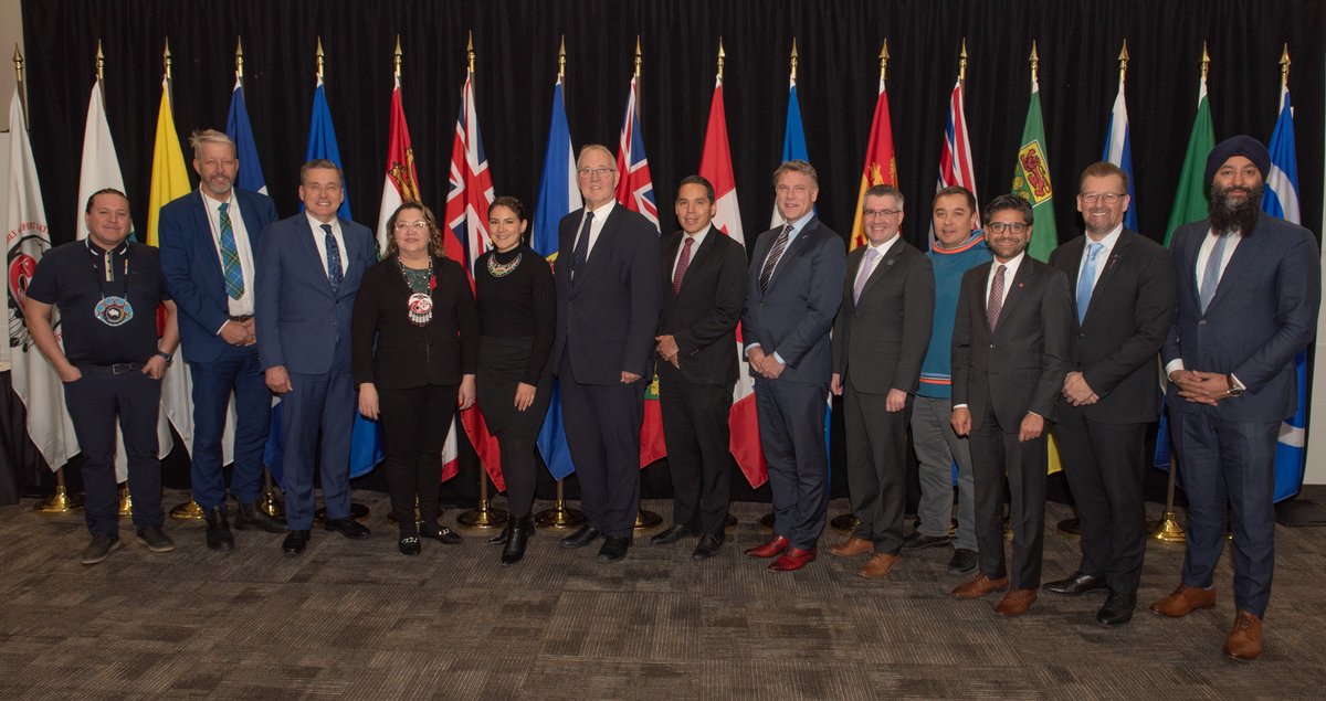 Safety_Canada's tweet photo. (1/2) Canada’s #EmergencyManagement ministers are meeting in Ottawa this week to discuss bolstering disaster resilience, emergency preparedness and response capabilities across Canada. https://t.co/seSHbPjtQW