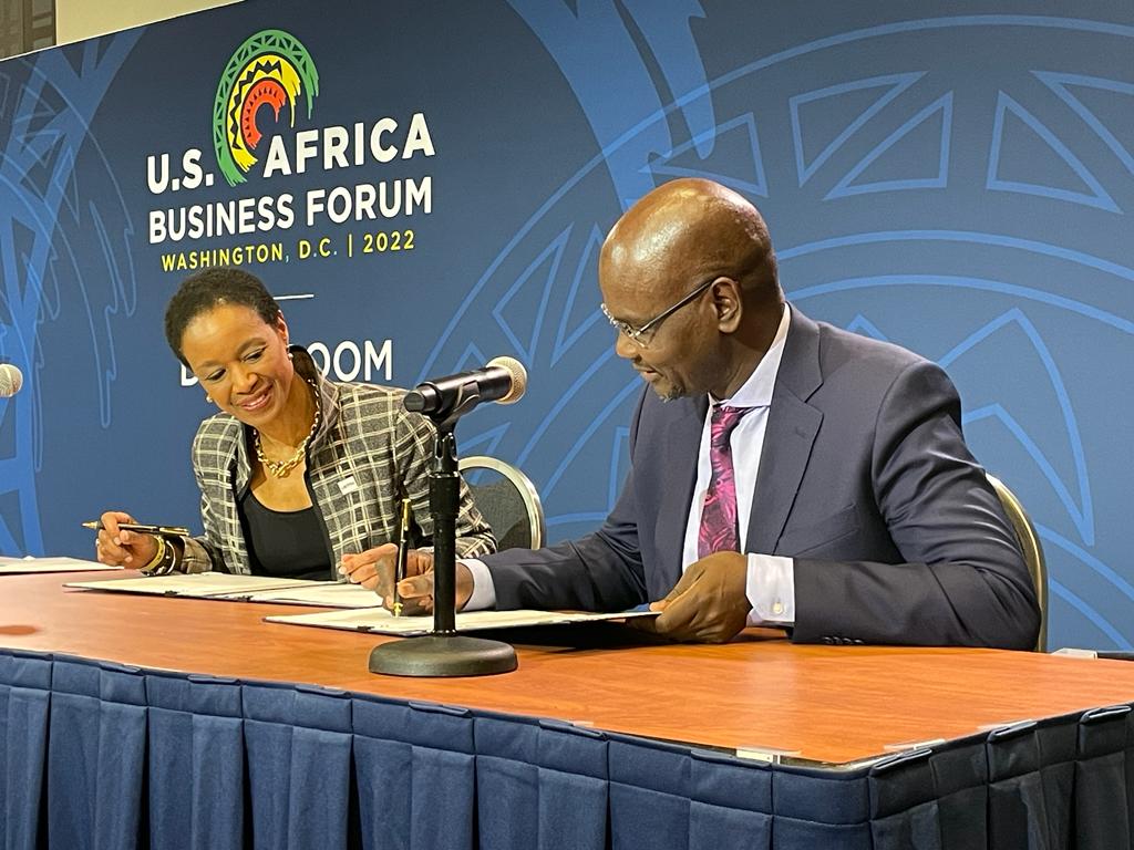 USTDA and the @DBSA_Bank renewed their partnership to accelerate the development of large-scale infrastructure projects across sub-Saharan Africa. Learn MORE: ow.ly/NOoU50M52gQ #USAfricaLeadersSummit22