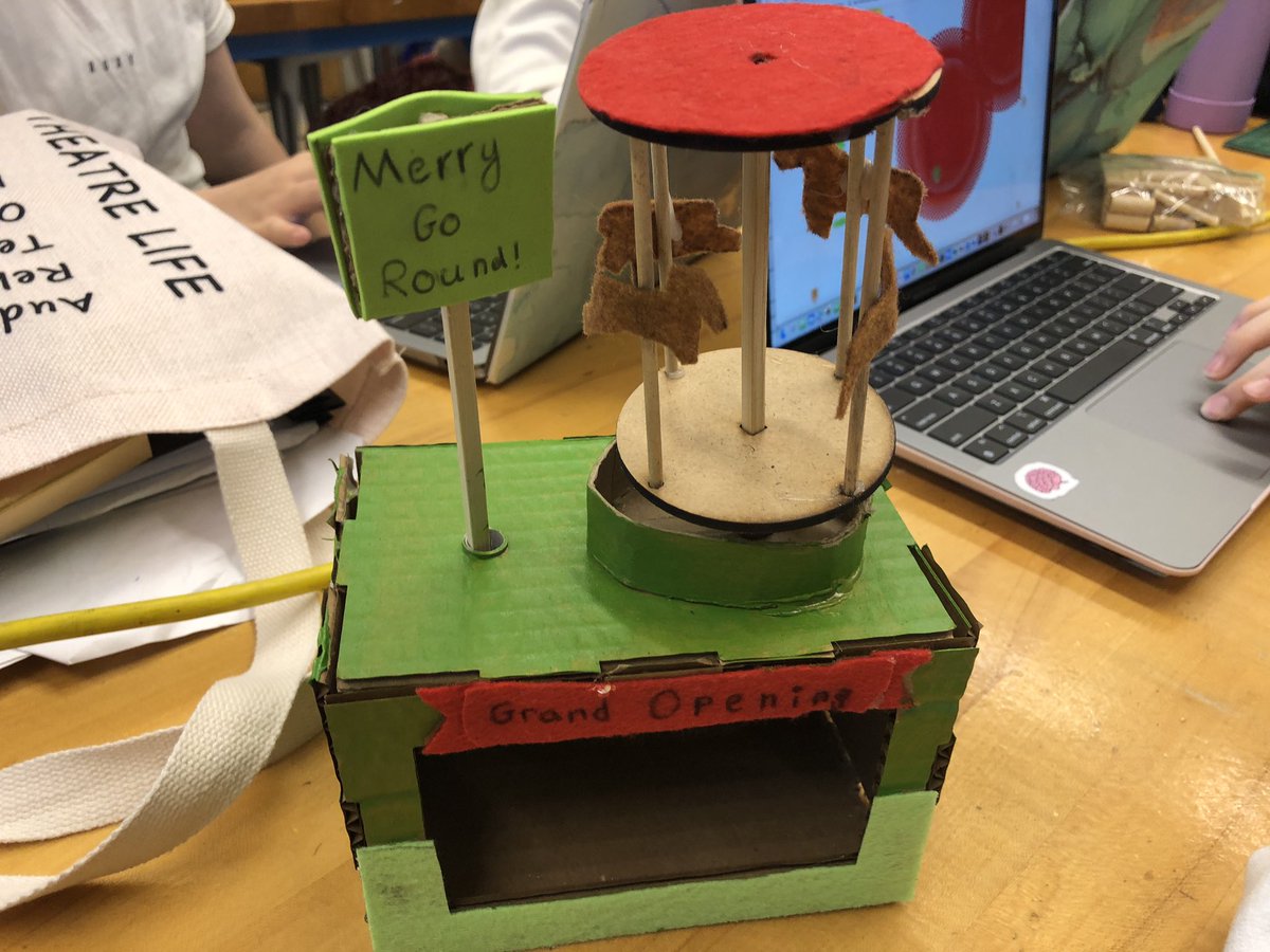 joshburker's tweet photo. Three great #automatons constructed by Class VI students @MarymountNY. #makered #STEAM https://t.co/MMo8TlRK6a