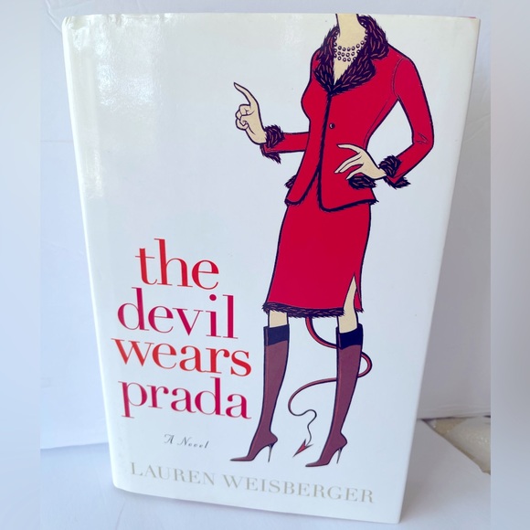 Guilt_T's tweet photo. So good I had to share! Check out all the items I'm loving on @Poshmarkapp #poshmark #fashion #style #shopmycloset #mmlafleur #thedispenser: https://t.co/U0dv1cYYt1 https://t.co/TeGX2JjQxa