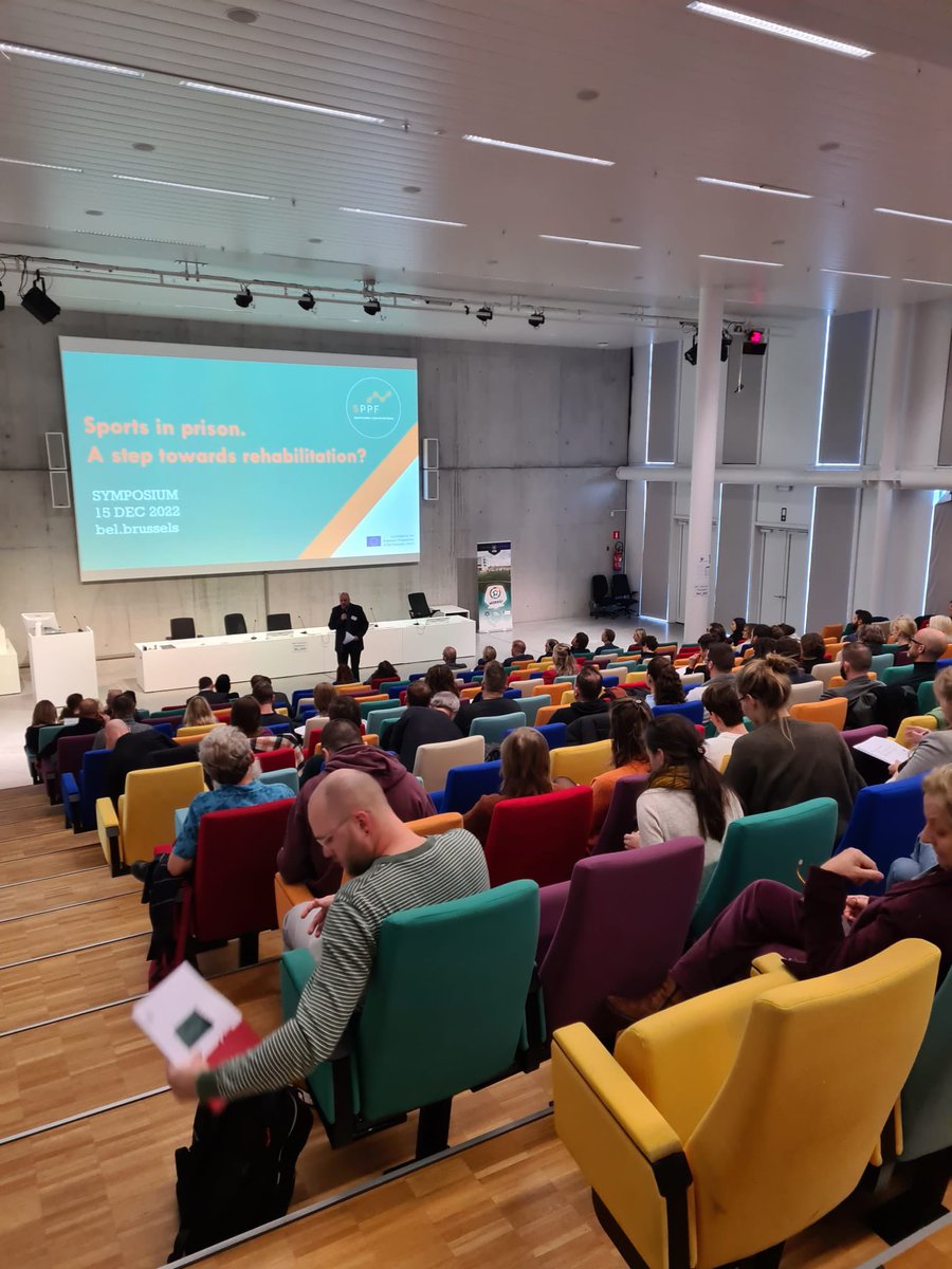 UispNazionale's tweet photo. @danielaconti71 al convegno di chiusura progetto #SPPF #Bruxelles: “Perchè lo sport? Perché siamo un'associazione sportiva, in 75 anni di vita e oltre 30 anni di esperienza in carcere, @UispNazionale ha le competenze per creare un ponte fra interno ed esterno attraverso lo sport” https://t.co/xMqsSJ3fWO