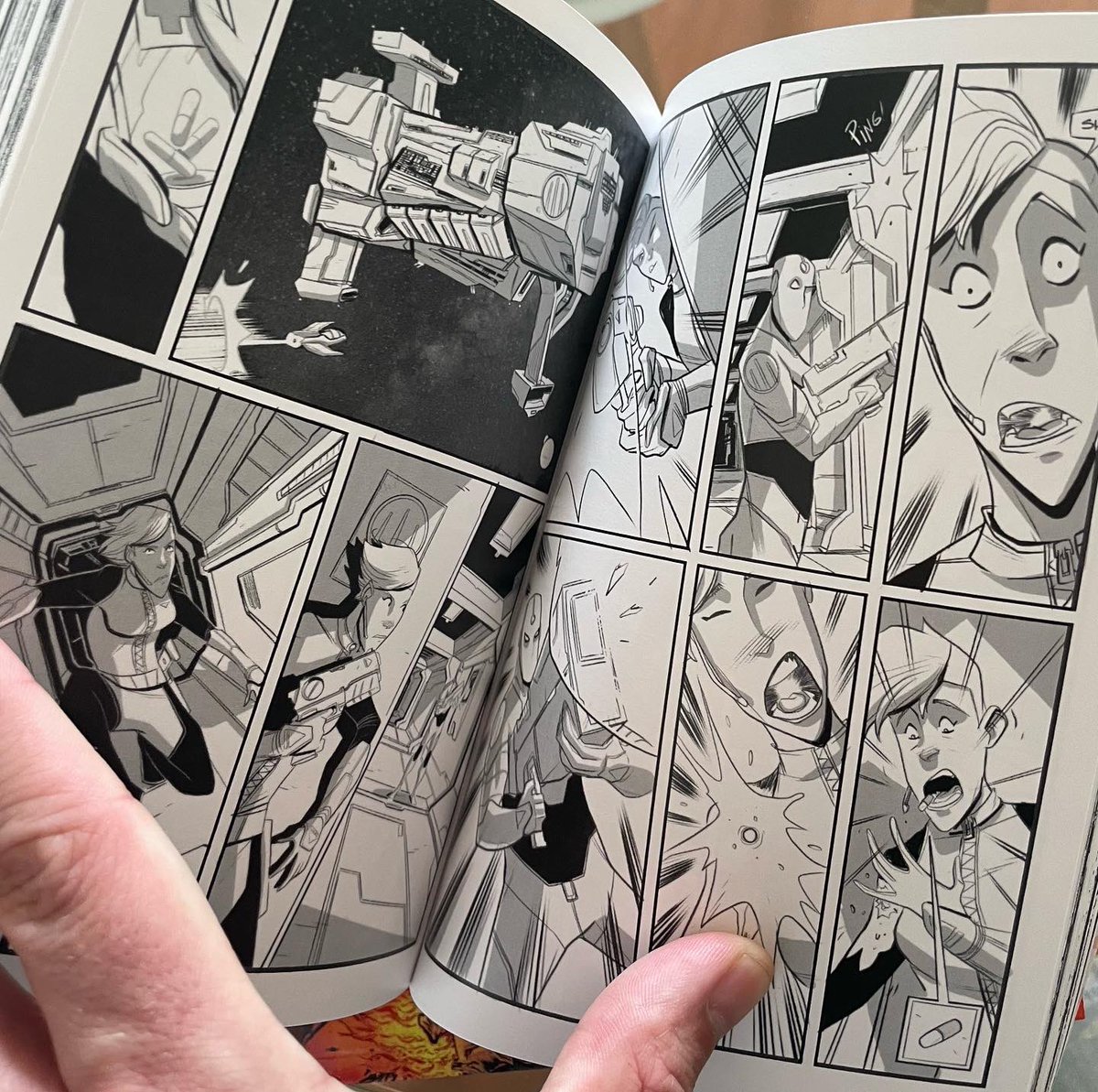 NandoPintoArt's tweet photo. Hey! Just got my copies of #ProjectHype Vol 2, featuring the story “3 pills”, which I wrote, drew, and lettered.
Thank you so much @DougaWood1 for inviting me to play, and for sending these over! #makecomics #indie #jueves https://t.co/T5IPGVoUUs