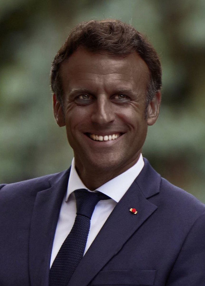 AMGKodjo's tweet photo. Il y a d'ingérence dans le processus démocratique au Togo.Comment #Faure peut il m'envoyer un émissaire pour avouer avoir volé la victoire du peuple et recevoir des félicitations des pays partenaires? Il s'agit des fakes et #lMacron est invité par @DirectAN__ à faire un dementi. https://t.co/1PN9OMQNbP
