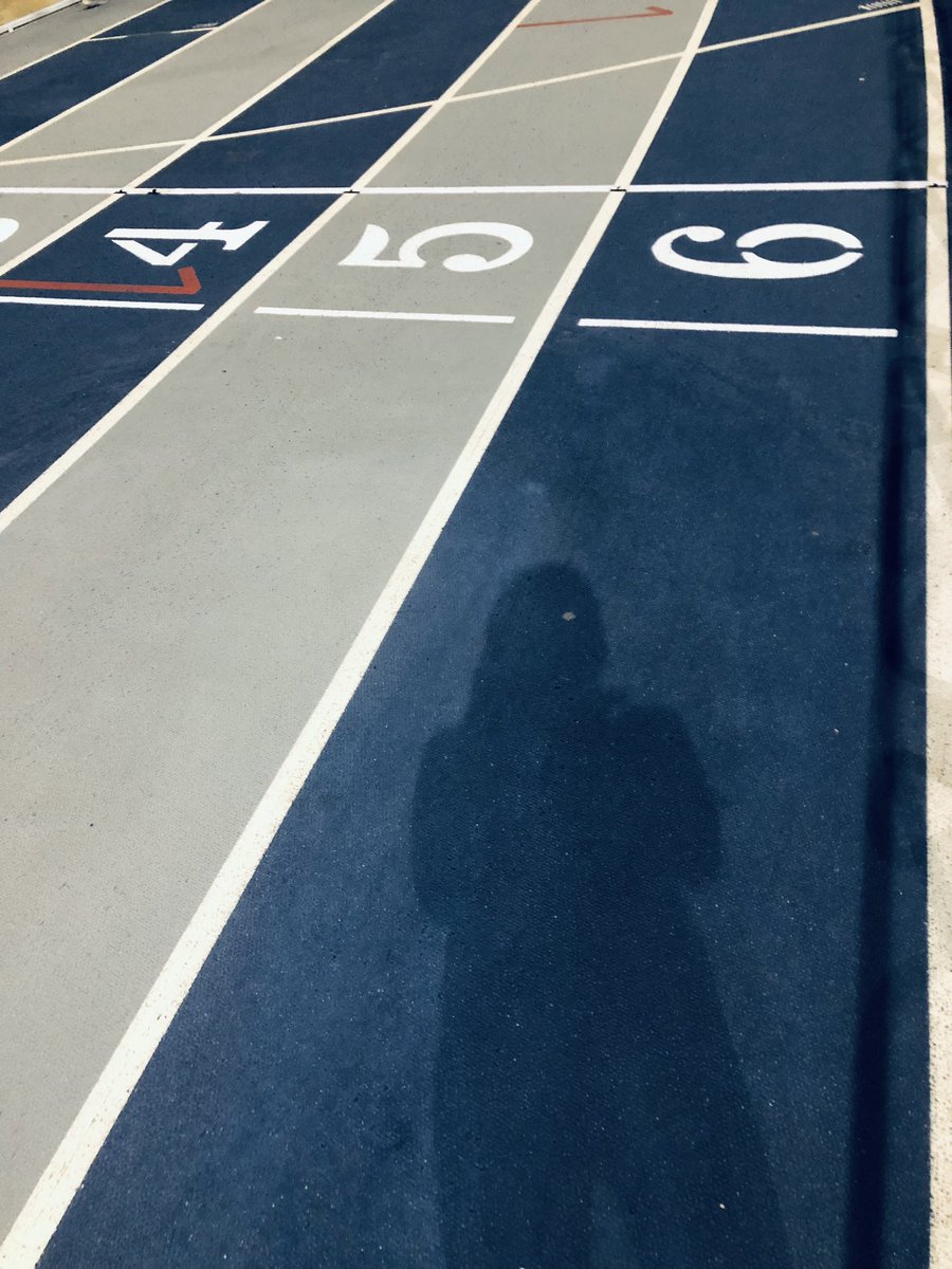 Laramccrae77's tweet photo. 🖤Where there’s a will, there’s a way🖤 Weather has forced me indoors🏃‍♀️🙏🏻👊🏻

#NoExcuses 
#runninghappy 
#grateful https://t.co/raotGcSIQO
