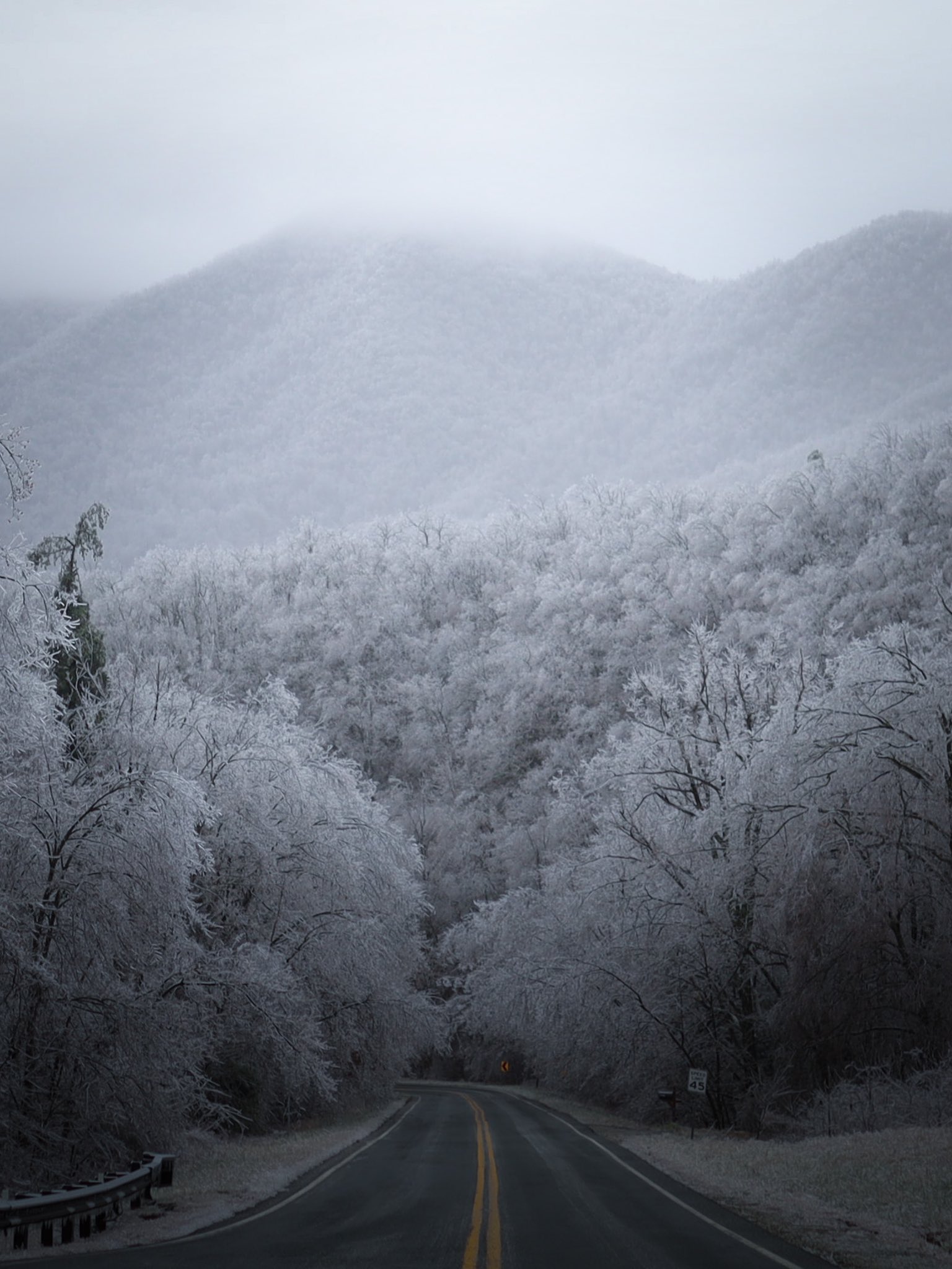 Peter Forister ️💨 ️ on Twitter "Ice storm today in the Blue Ridge