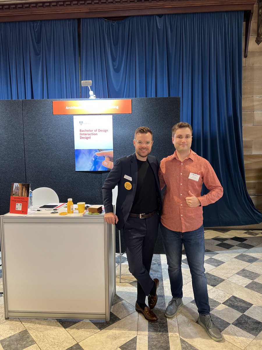 Representing the Bachelor of Design (Interaction Design) degree at #usydinfoday #thatacademiclife @Sydney_Arch <a href="/syd_designlab/">Sydney Design Lab</a> with <a href="/hamishhenderson/">Hamish Henderson</a>