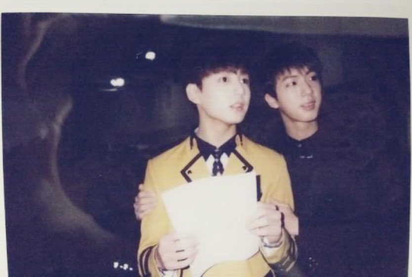 Soshowme06137's tweet photo. This hits differently now 😭💔🤍🥹 #OurYoungest #JinKook https://t.co/38wm93SjzM