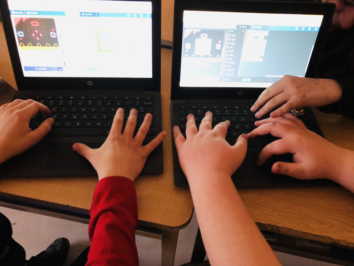 mrsjtemple's tweet photo. @TweedsmuirS We tried the Junior and intermediate @tvdsbmathk8 challenge today! It was great to see students helping each other and working through their questions with others. Thanks for the math fun each day!! #TVDSBDecemberMathChallenge https://t.co/pMVIyz644M