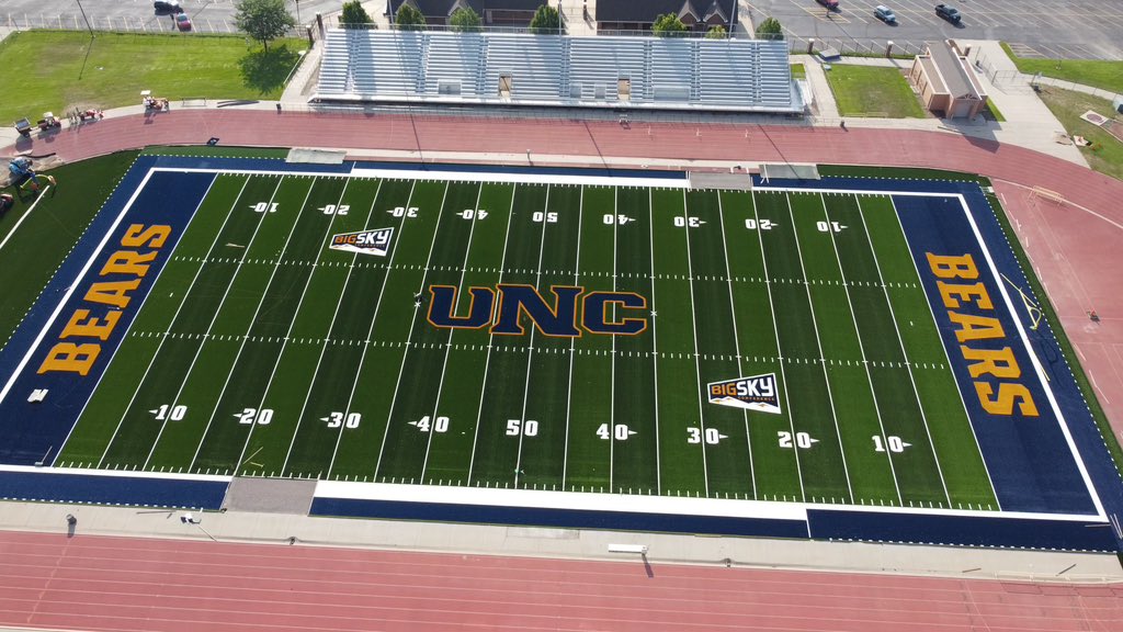 ArcellesJohnson's tweet image. Blessed 🙏🏾 to receive a D1 scholarship offer to University of Northern Colorado! Let’s go @UNC_BearsFB 🐻💙💛
