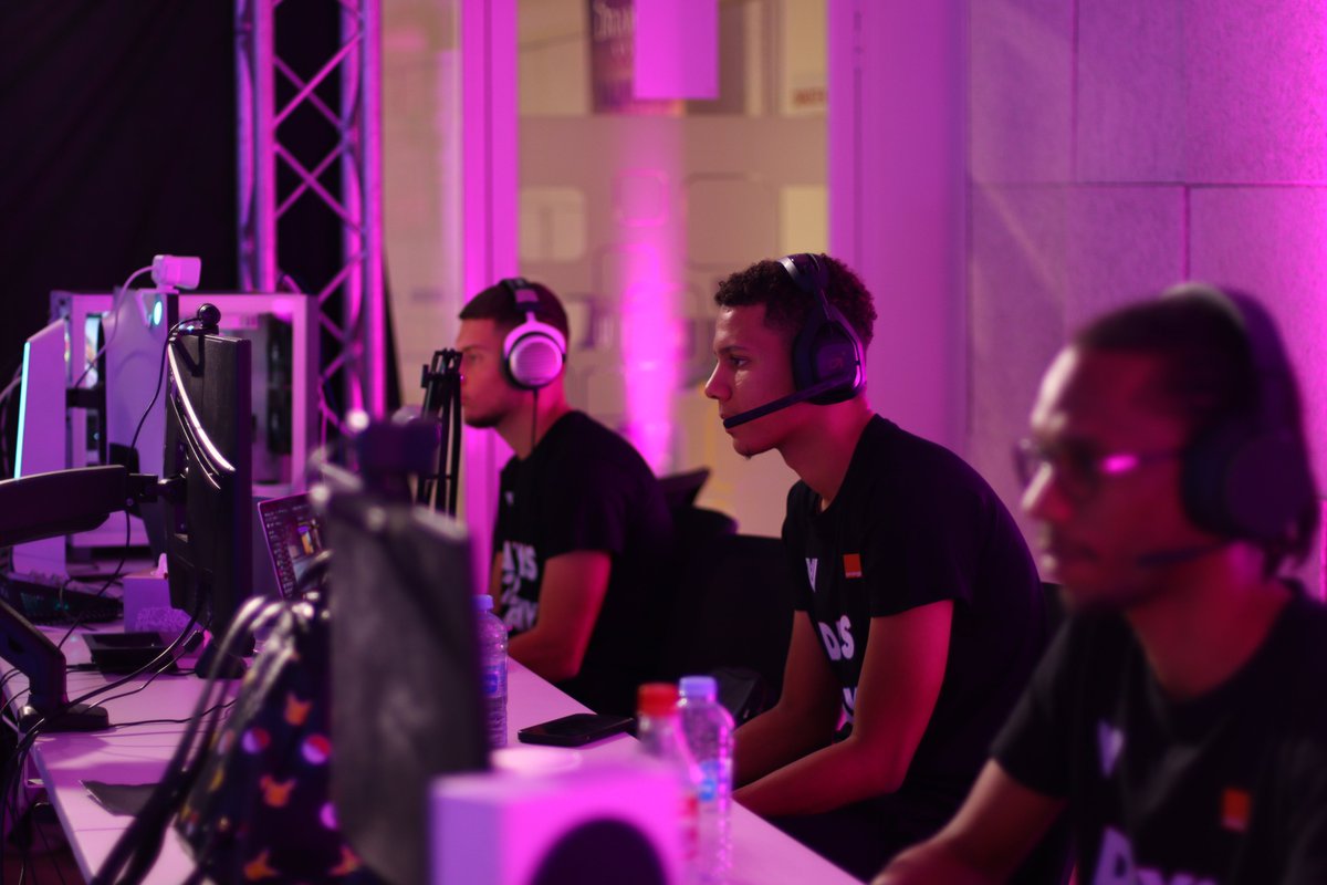 VCGOgg's tweet photo. Retour en image sur le #Days2Play qui s'est déroulé le week end dernier en partenariat avec @Orange_Caraibe https://t.co/3Jzn1SktVi