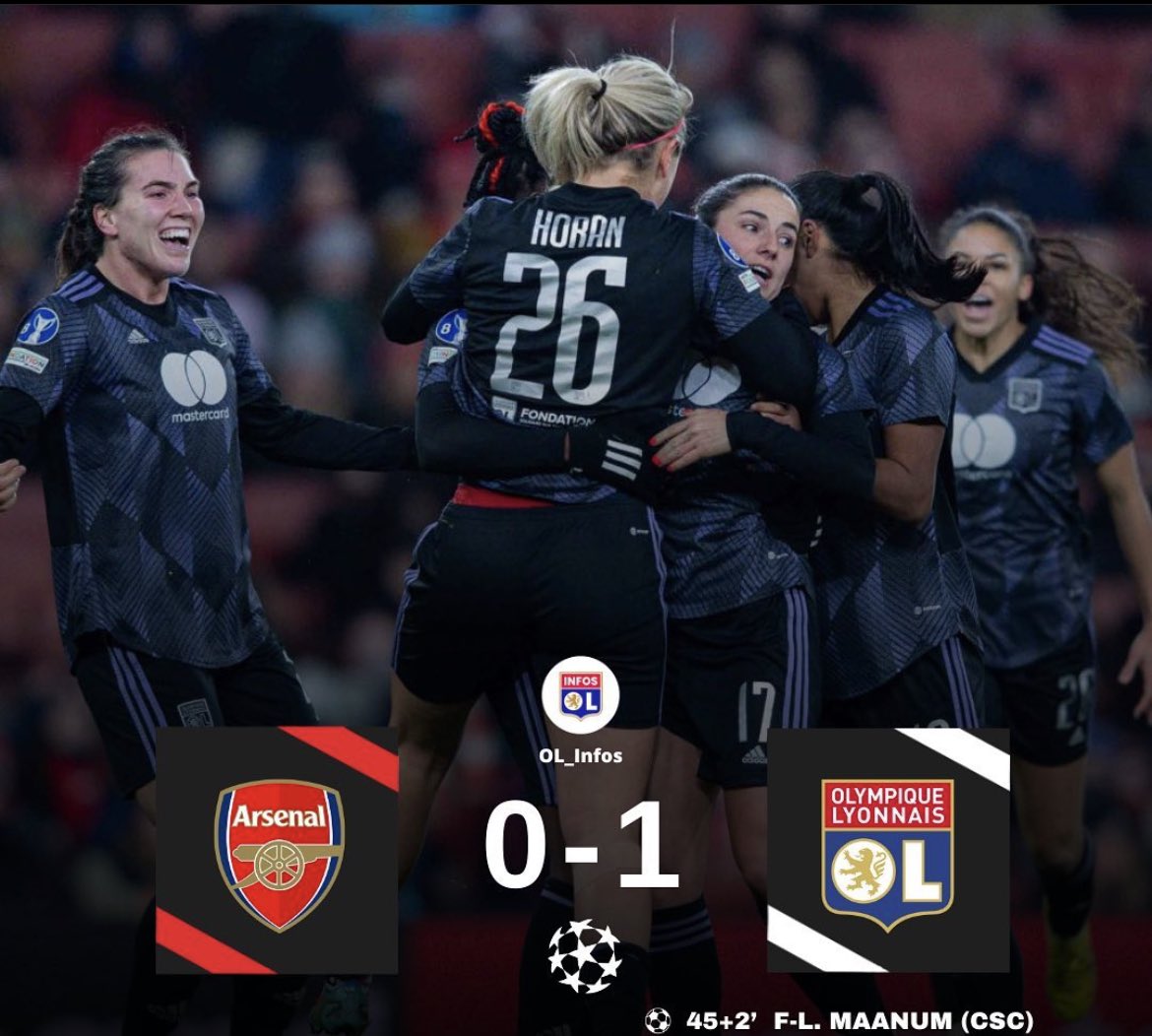JulyTuvi's tweet photo. United team 🦁❤️💙 
Bravo les #Fenottes 
@OLfeminin @DanielleDonk @LindseyHoran @VanessaGilles  @delphsix @MelvineMalard https://t.co/Ol34nLFBkZ