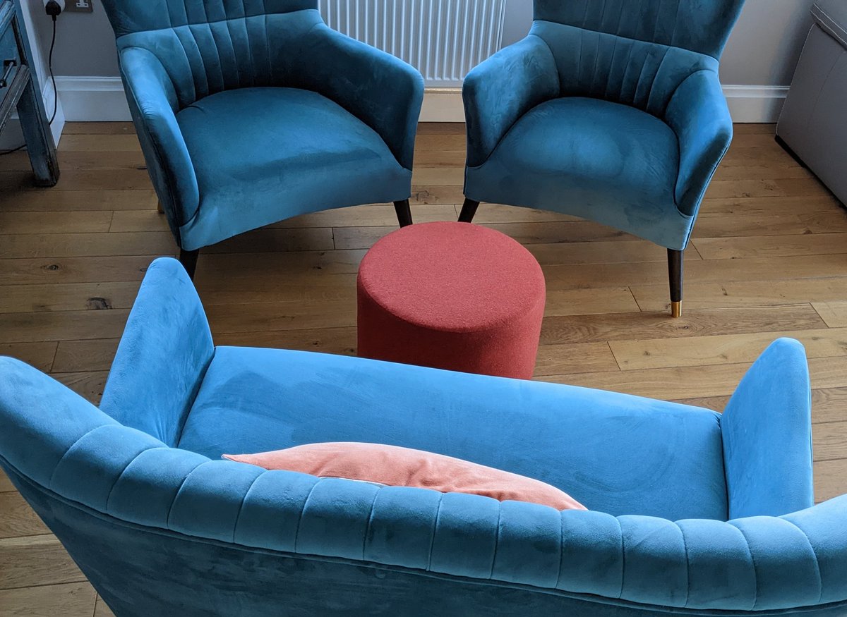 surpriseddh's tweet photo. Ironically, our cocktail lounge furniture has been staring at us with it's #clown #face for years!

#pareidolia #iseefaces #iseethings #iseefaceseverywhere #thingsthatlooklikefaces 
#chairs #clownface https://t.co/Yz6SFdhWq5