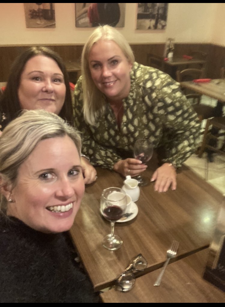 lucybradshaw tweet media