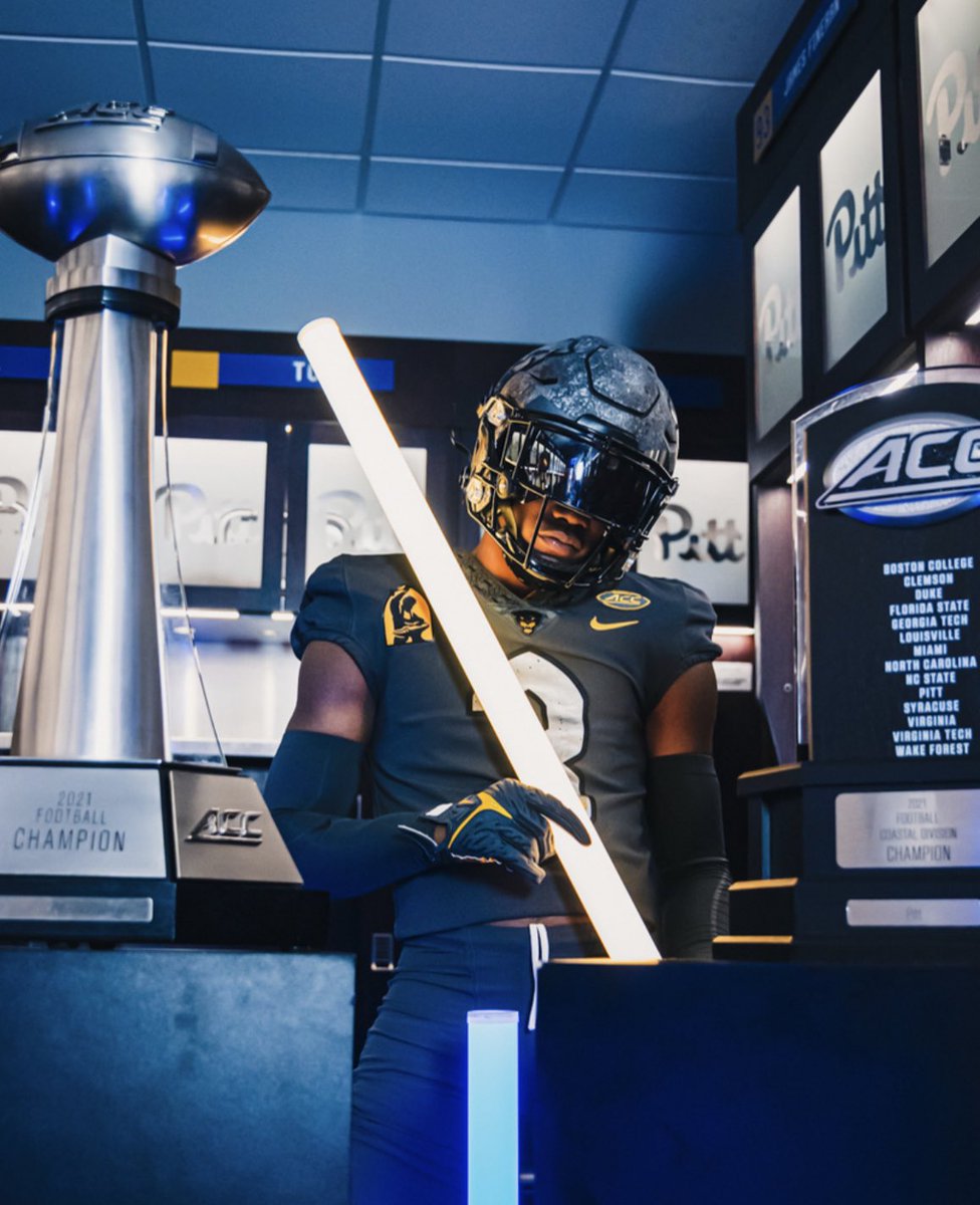 Rasheembiles's tweet photo. Ready to work !! 1000% Locked 🔒 #H2p https://t.co/S1R6obrDIu