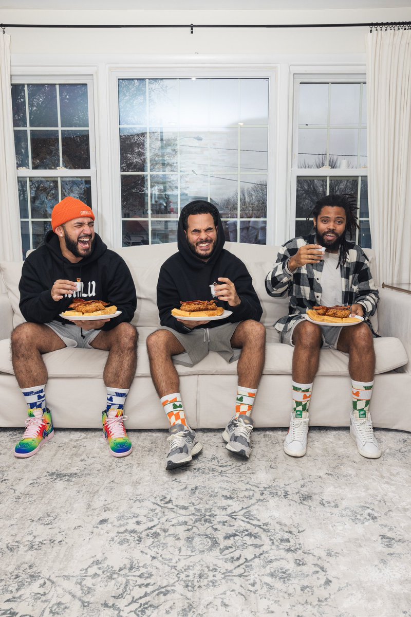 visualeyezsteph's tweet image. Los Muchachos 🧇