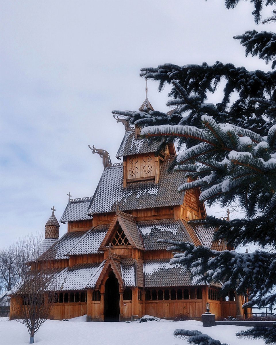 NorthDakota's tweet image. We love the snowy makeover the Scandinavian Heritage Park gets this time of year. 😍 #BeNDLegendary  
📷: Mandy Moore
📍: Minot
