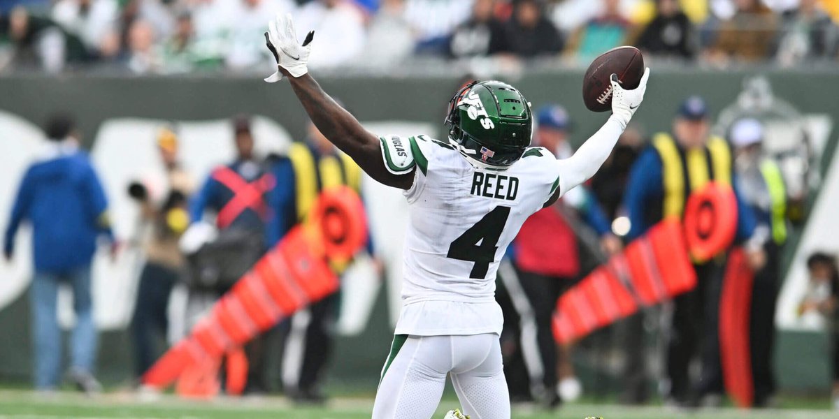 NewEraNYJets's tweet photo. JETS FANS, GET HIM IN THE PRO BOWL ✅

#ProBowlVote   @D7_Reed https://t.co/8AzSER3tR4