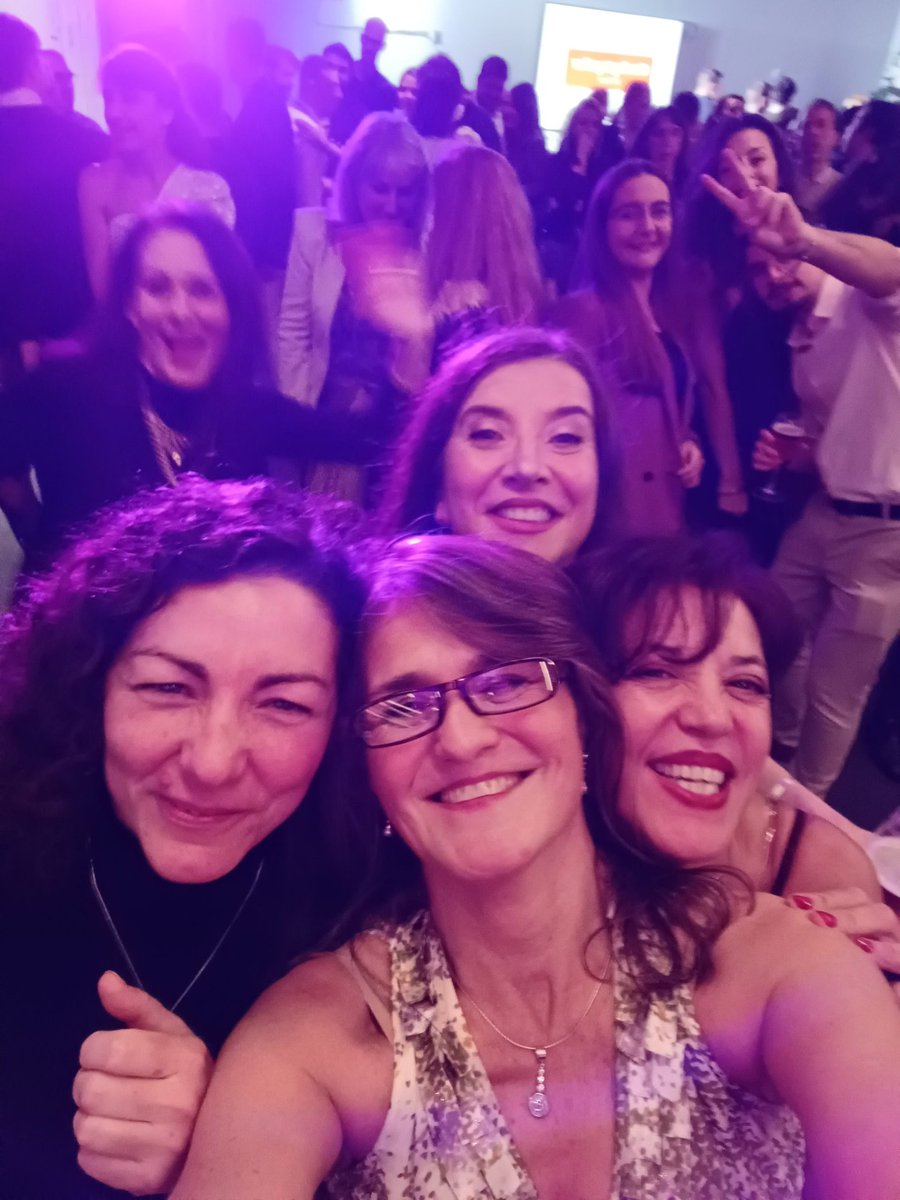 Maole66's tweet photo. Celebrandolo a lo grande como son niestros proyectos. Fieston @infoGMV_es https://t.co/0Avlw4CUtI