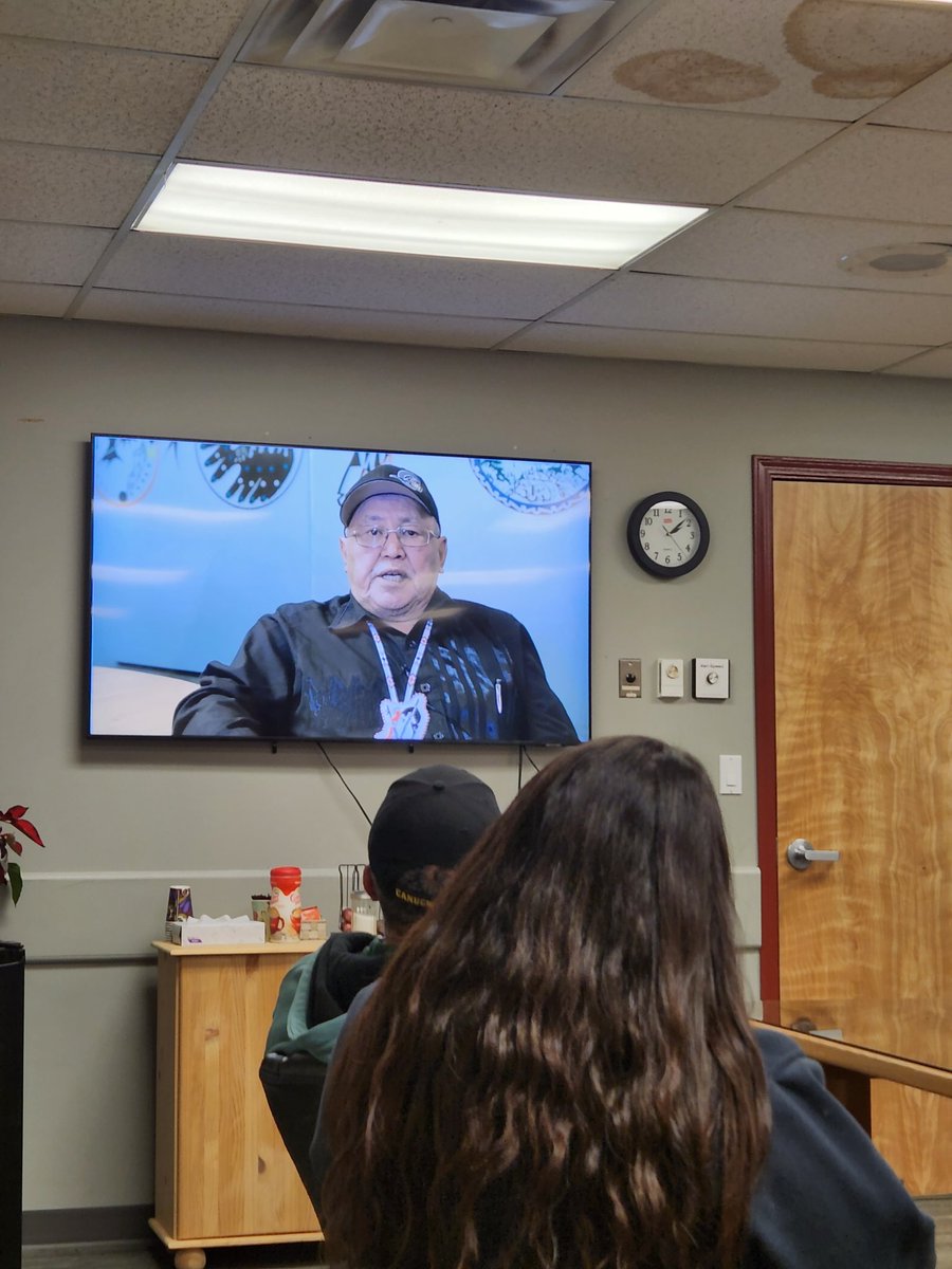 Exciting news. We the Tsilhqot’in now have our own Tsilhqot’in cultural awareness training meant for new employees, corporations and contractors that want to do business with the #Tsilhqotin

Sechanalyagh <a href="/CDavisConsult/">Chastity Davis-Alphonse</a>